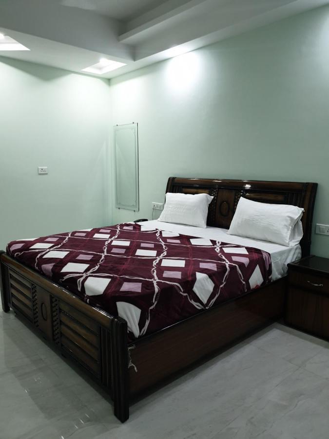 Hotel The Ganga Castle Haridwār Esterno foto
